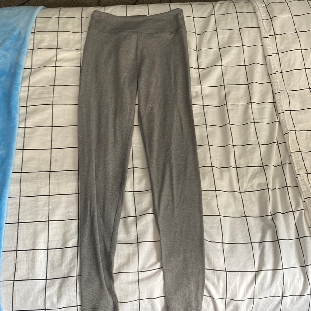 Gray leggings